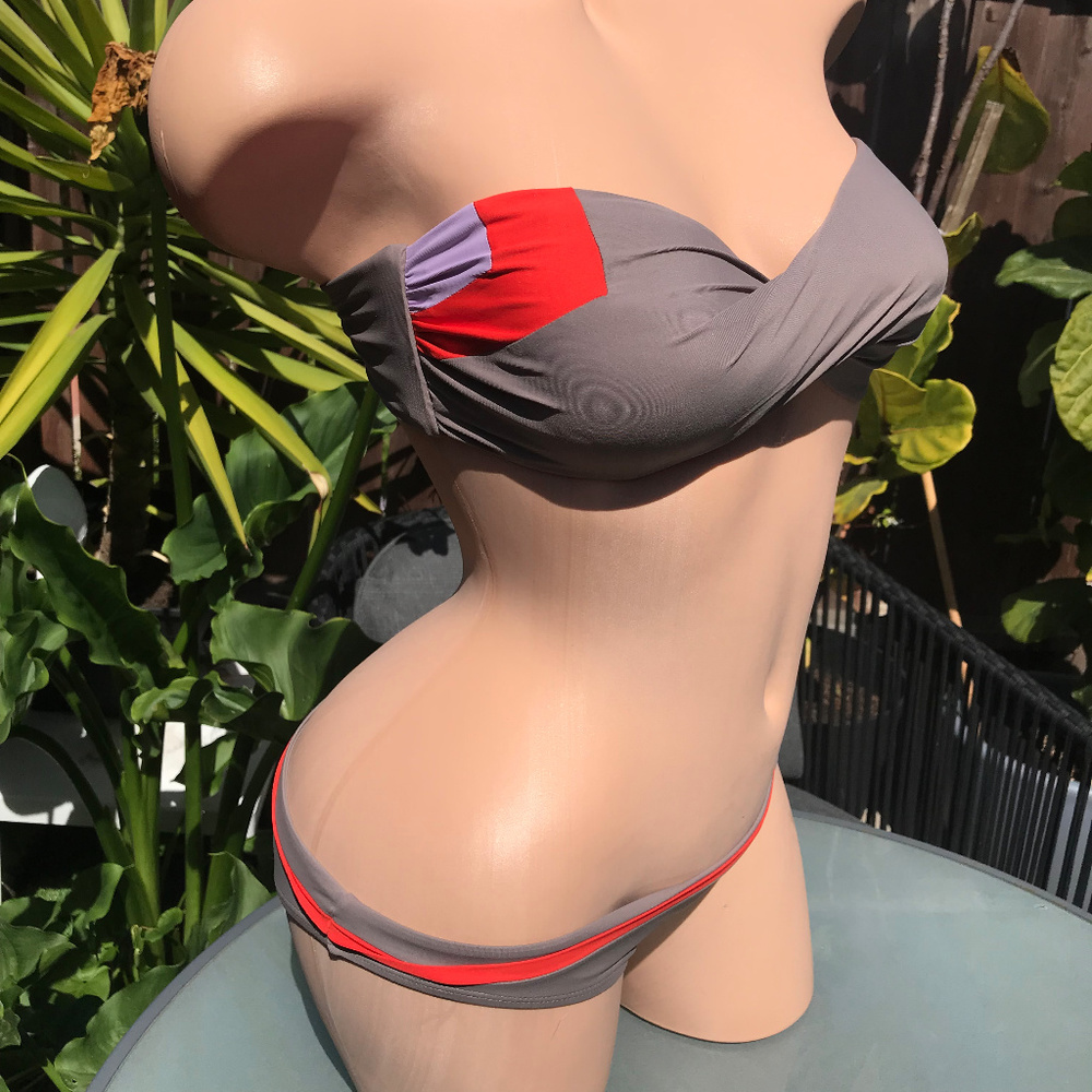 L Space Bikini - Picture 3 of 4
